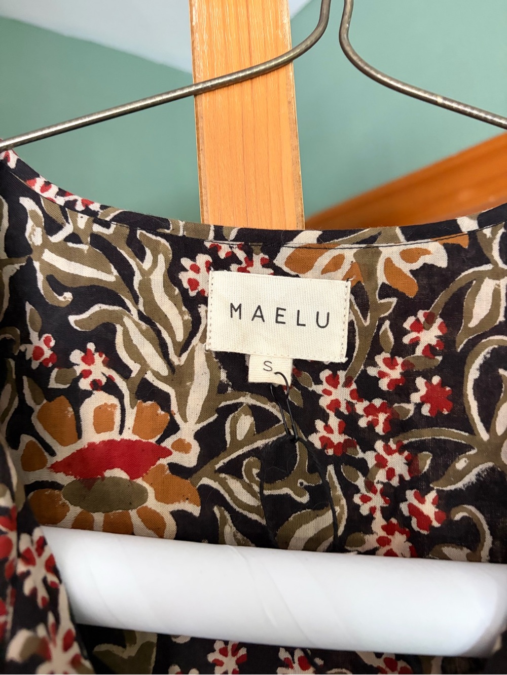MAELU Dress - Picture 2 of 2